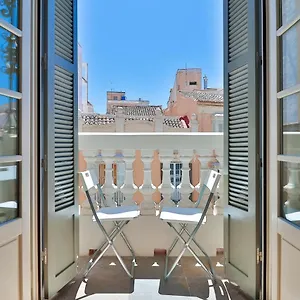  Appartement C74 - Marvelous 3 Bedroom In Historical