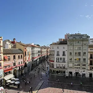 Plaza Constitucion - Larios Lejlighed